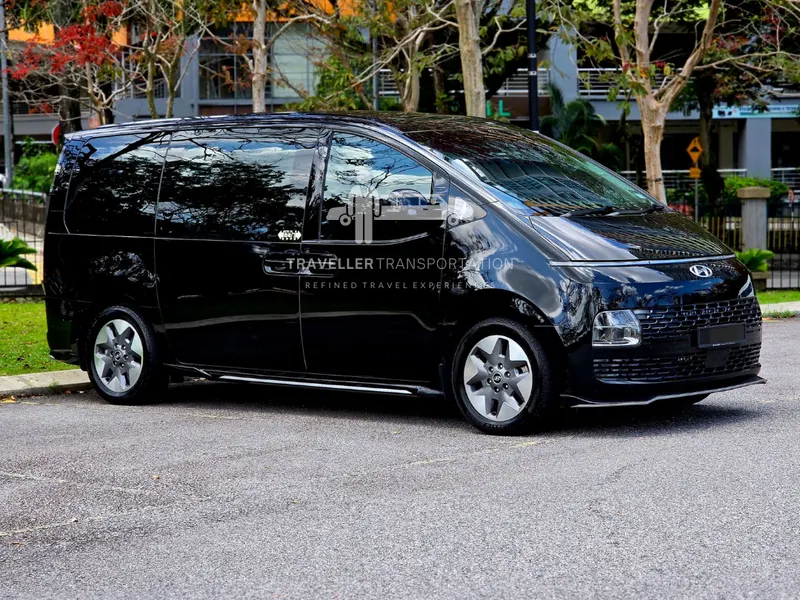 Black Hyundai Staria with Traveller Transportation branding